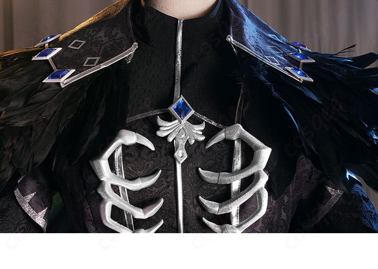 ジョゼフ コスプレ衣装の襟元のディテール、繊細な刺繍と高い再現度が特徴です。