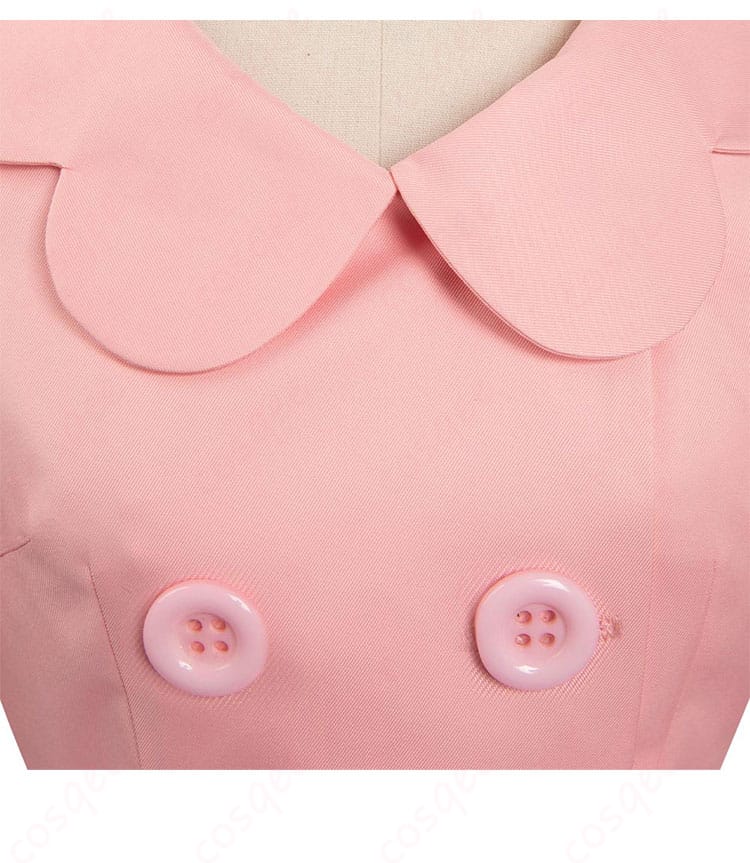 バービー コスプレ衣装 襟元のディテール。衣装の襟部分の精巧なデザインと仕上がり。