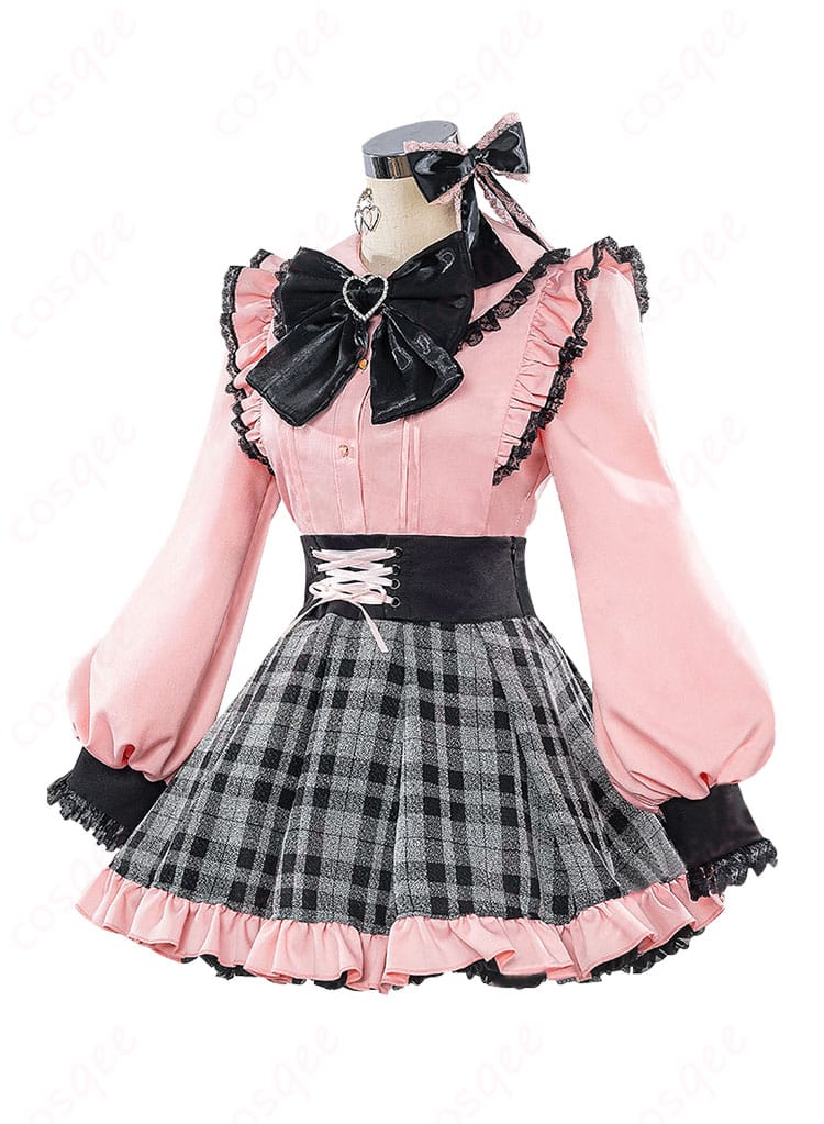 星野アイ コスプレ衣装の側面ビュー、ディテールまでこだわったデザイン。