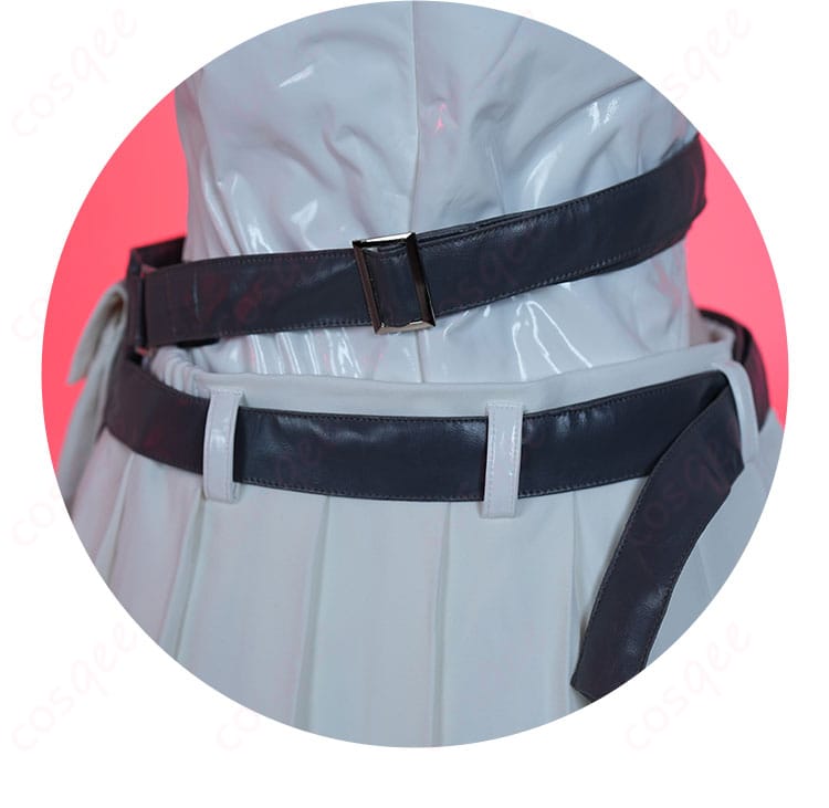 ホロライブ ReGLOSS 轟はじめ コスプレ衣装の腰帯装飾細部。精緻なデザインが施されており、衣装全体のアクセントになっています。