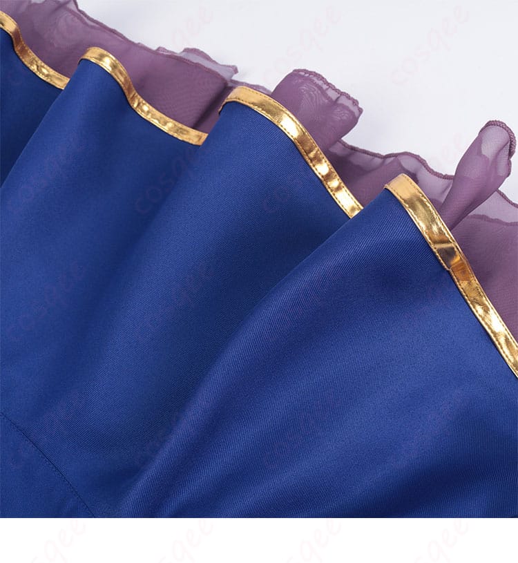 アクア コスプレ衣装 スカートの装飾、ディテールの美しさが際立つ。