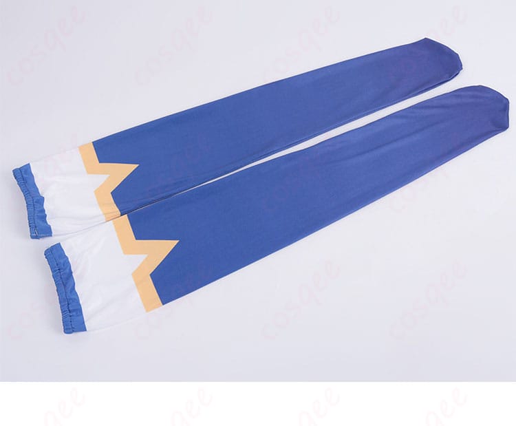 アクア コスプレ衣装 ソックスの装飾、細かいディテールが印象的。