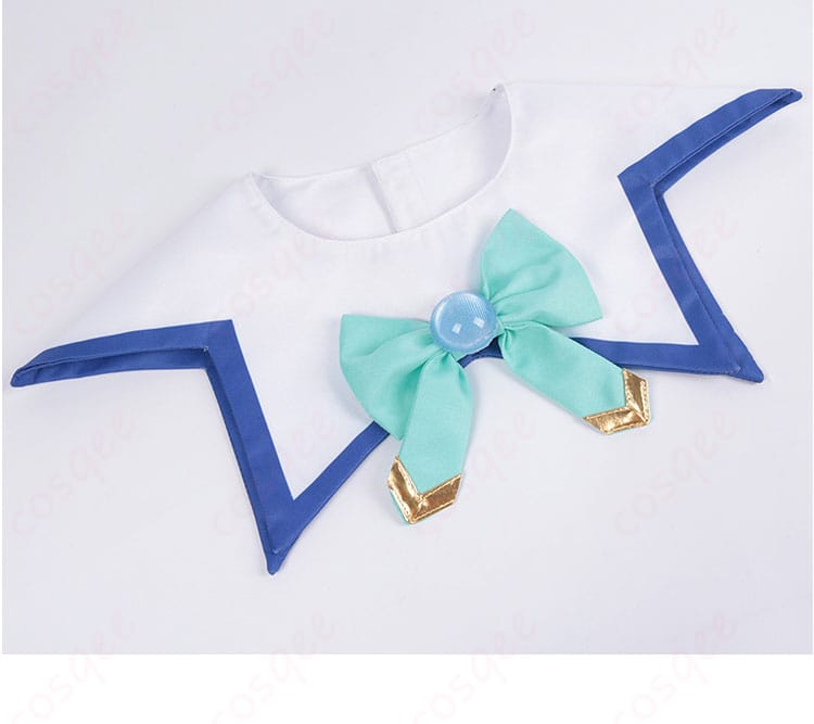 アクア コスプレ衣装 肩の装飾、細かなデザインと高い再現度。