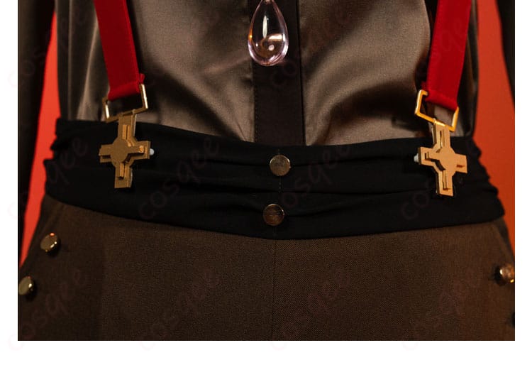 コスプレ衣装のシャツの細部装飾