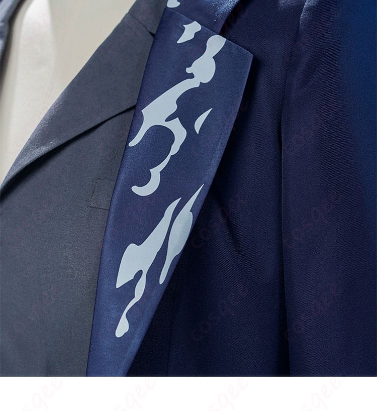 衣領装飾のディテール、KAITOのユニークなデザインの一部。