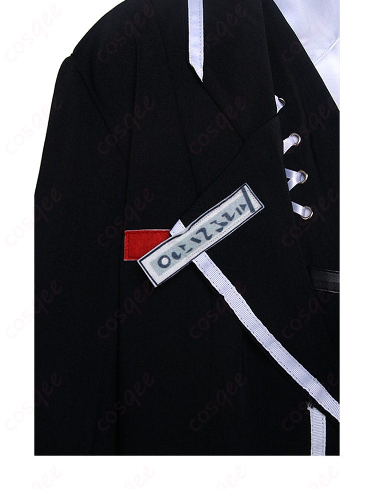 Limbus Company ロージャのコスプレ衣装の右胸部分の装飾のディテール。完璧に再現された装飾です。