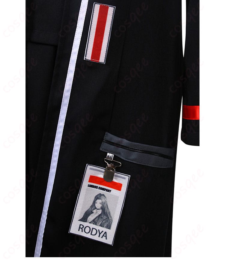 Limbus Company ロージャのコスプレ衣装の裾部分の装飾。デザインの精緻さが際立っています。