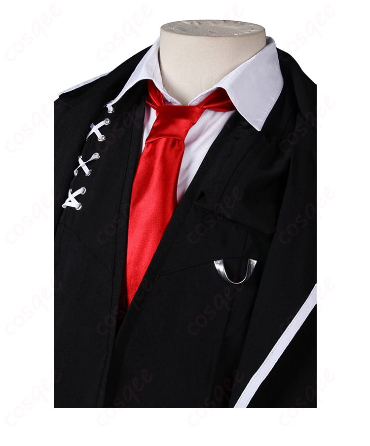 領口、ネクタイ装飾のディテール、イサン制服のスタイルを忠実に再現