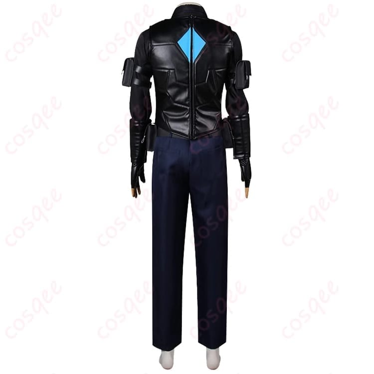 Limbus Company ホンル衣装 ミリタリー調で端正にきまる撮影映えコスプレ - 3枚目の画像