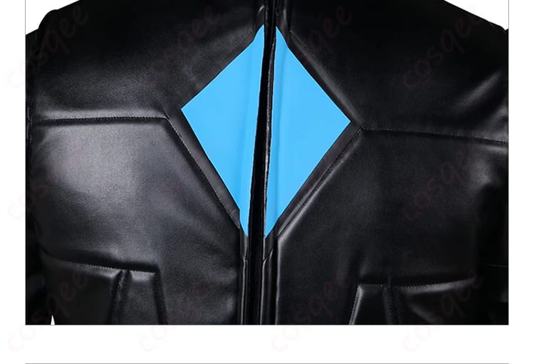 服装背面のディテール - Limbus Company ホンル コスプレ衣装の後ろ姿の細部。