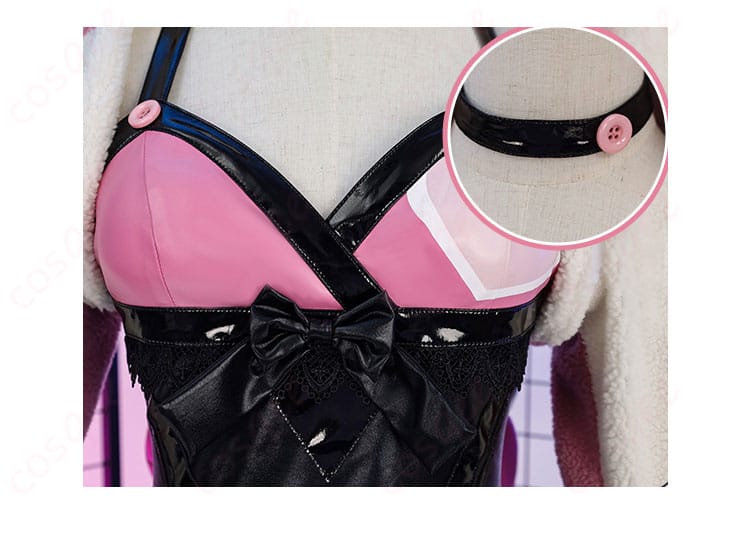 鉄拳7 ラッキークロエ コスプレ衣装 衣装とネクタイの装飾ディテール、精緻な作りで再現度が高い。