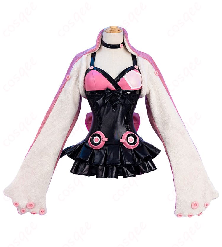 鉄拳7 ラッキークロエ コスプレ衣装 正面画像、ワンピースとコートのデザインが鮮明に表示されています。