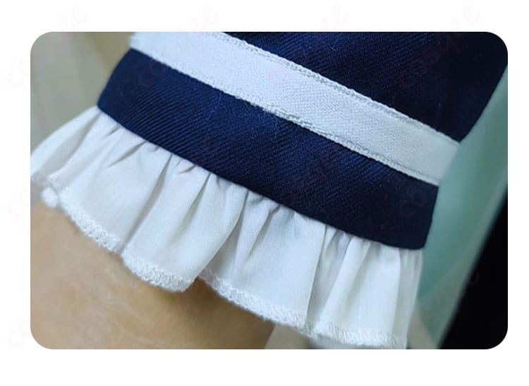 「桜庭ローラ コスプレ衣装 四ツ星学園 制服の袖口装飾。精密なデザインで細部までこだわったディテール。」