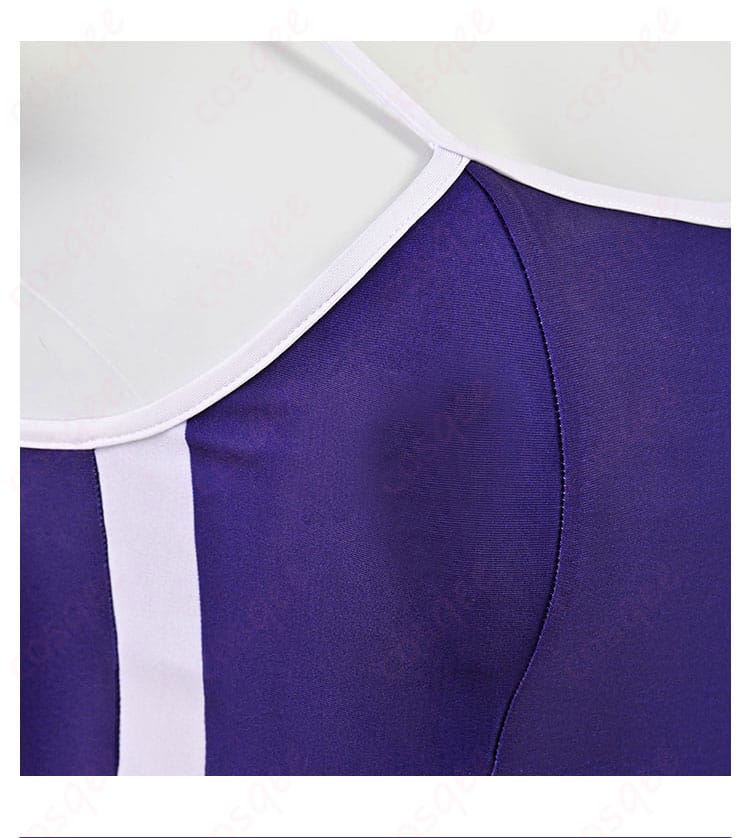 肩紐の装飾細部。ウマ娘 プリティーダービー 競泳水着コスプレ衣装の特徴的な装飾です。