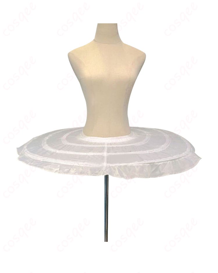 内搭のスカート部分の細部が見えるコスプレ衣装