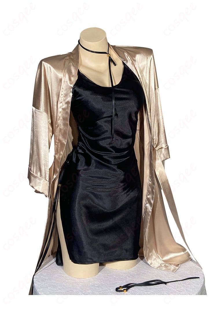 エンジェル コスプレ衣装の装飾ディテール、精細な刺繍やアクセサリーが特徴。コスプレファン必見の高品質アイテム。