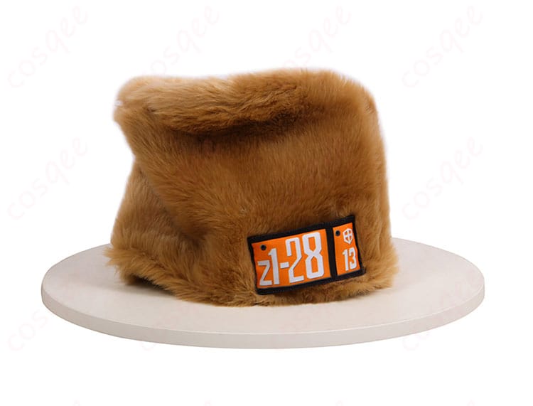 ミリア=レイジ コスプレ衣装 帽子装飾の詳細。特徴的なデザインと高い再現度。