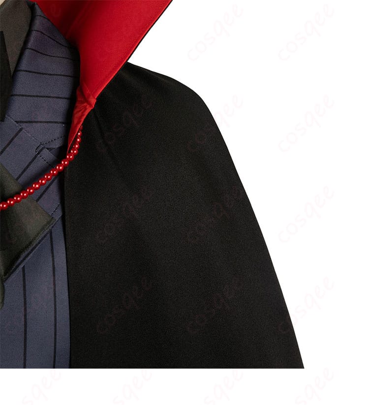 肩袖装飾のディテール、衣装の精巧なディテールを強調