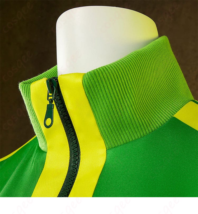 里中千枝 コスプレ衣装 夏服の領口装飾のディテール