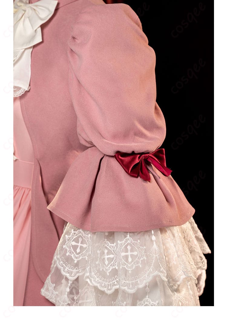 「ヴィクトリカ・ド・ブロワ コスプレ衣装 肩袖装飾細部。細かな刺繍と華やかなデザイン」