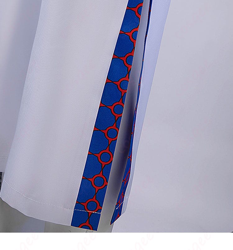 裤腿装饰细节图。パンツの裾の装飾、コスプレの完成度を高めるポイント。