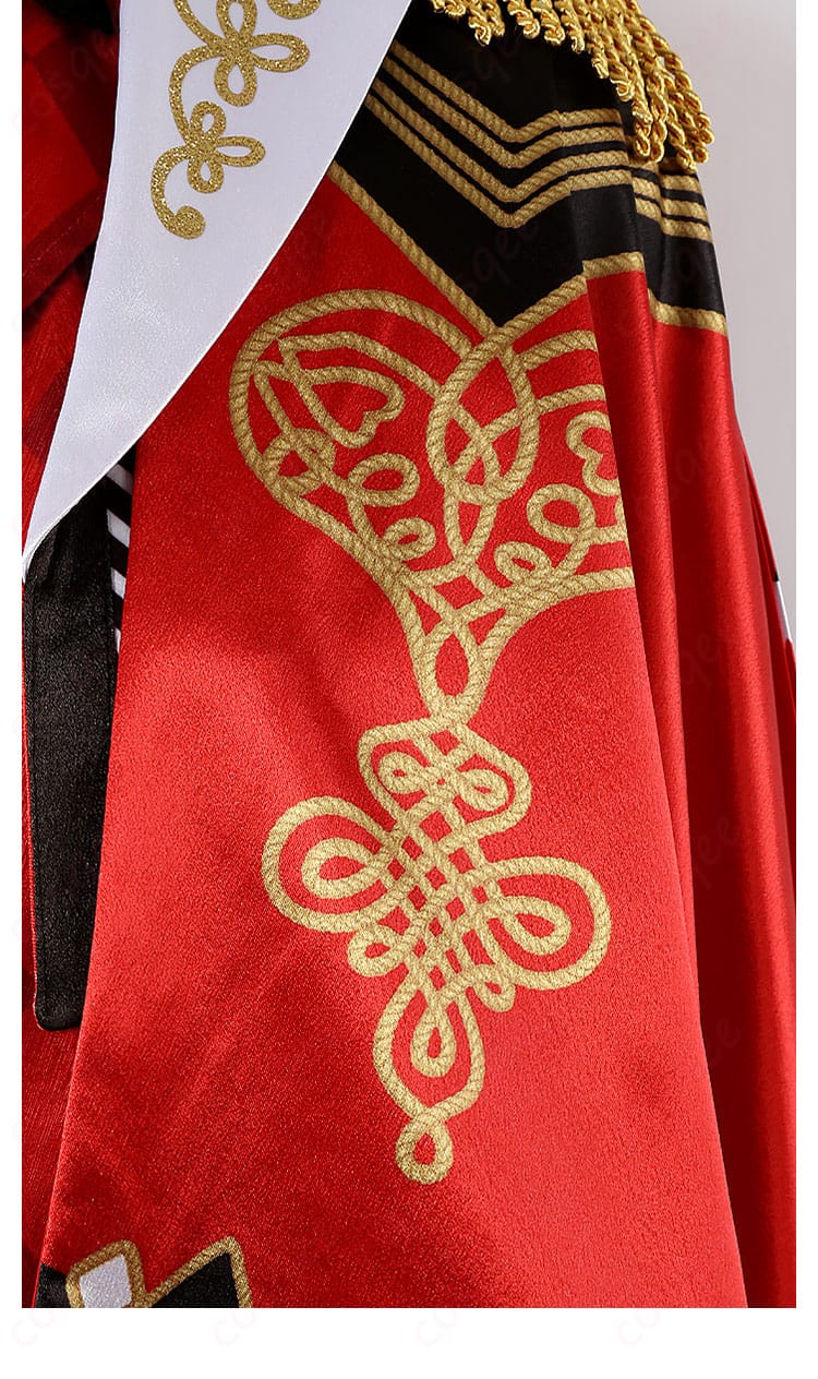 エース・トラッポラ コスプレ衣装の衣襟装飾ディテール。細部までこだわったデザインが特徴。