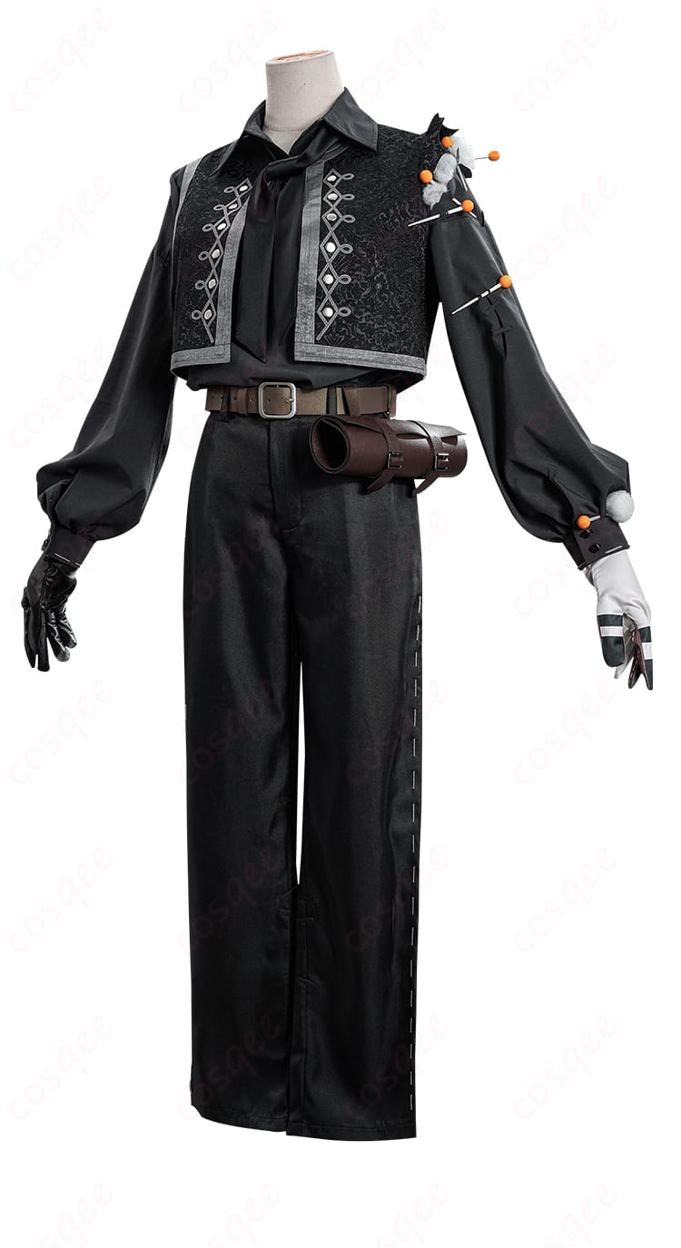 第五人格 人形師 コスプレ衣装の側面画像。立体感のあるシルエットが特徴。