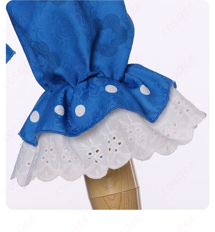 クララ コスプレ衣装 袖口装飾のディテール 細かい部分まで再現