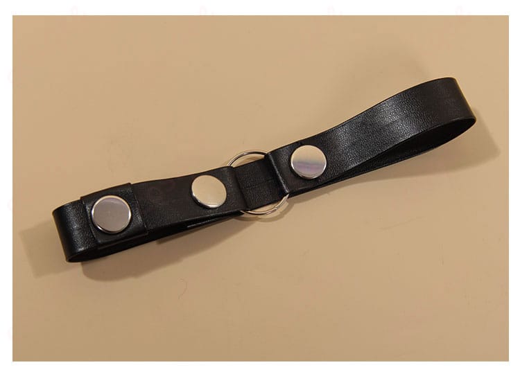 配饰系带装饰细节、コスプレ衣装のアクセサリー部分、リボンや装飾紐のディテール