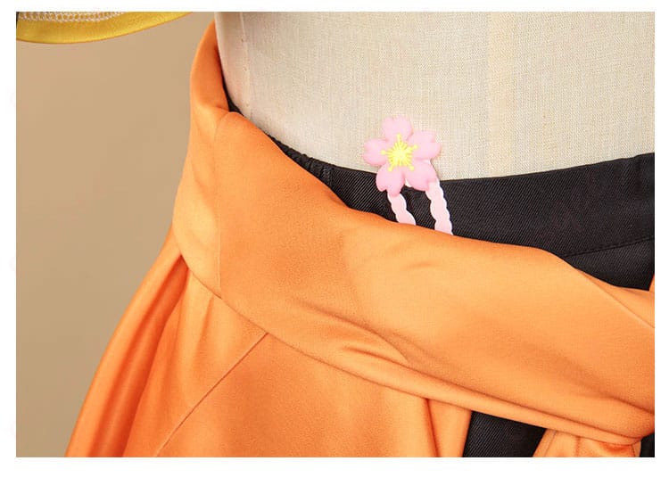 裤头装饰细节、ウィラ・ナイエルのコスプレ衣装のパンツのディテール