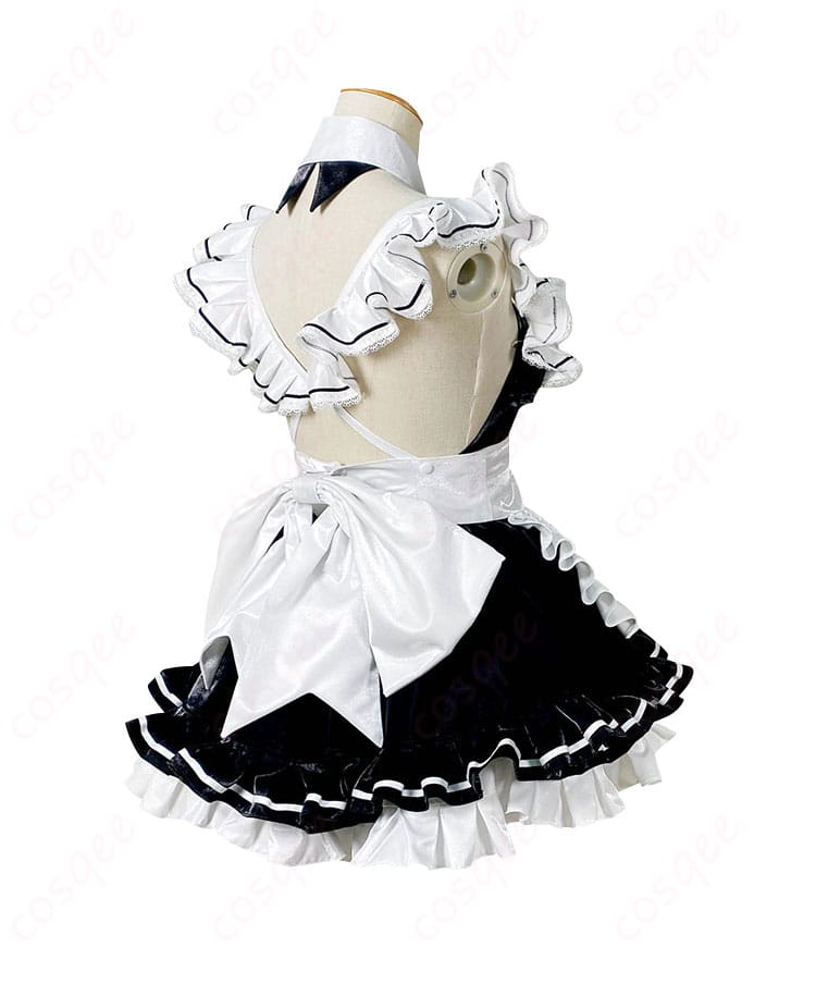 アンカインド・メイド衣装の側背部、リボンとデザインの細部が美しい