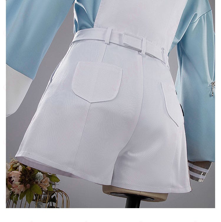 パンツ背面の装飾ディテール画像 - デザインにこだわった後ろ側