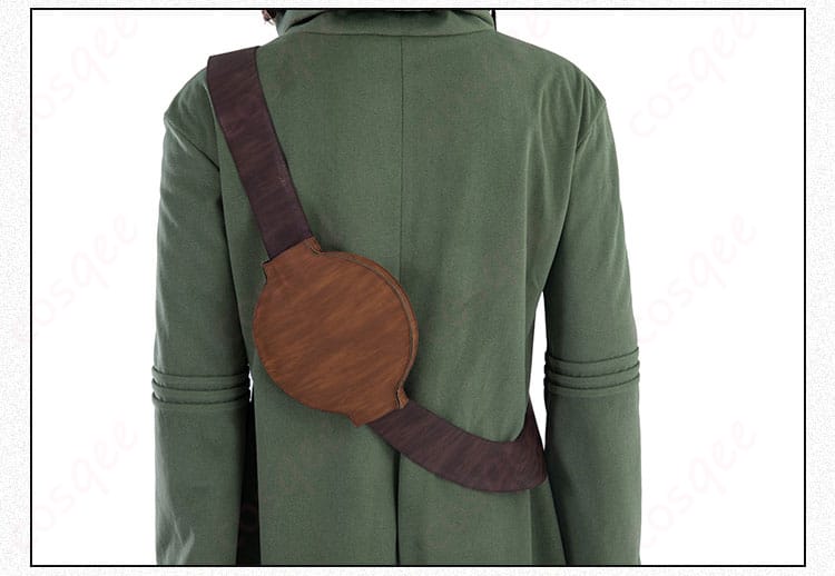 ALONEコスプレ衣装の背飾り部分。背中の装飾がディテールにまでこだわっている。