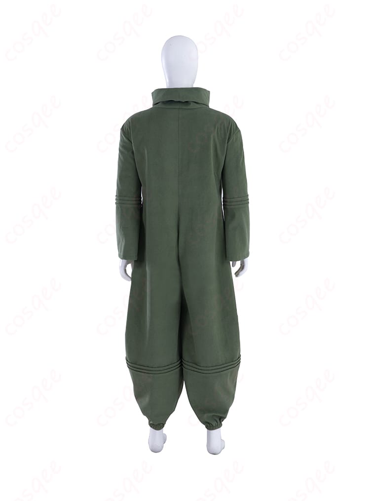 ALONEコスプレ衣装の背面詳細。着心地に配慮したデザインと背部の装飾が際立つ。