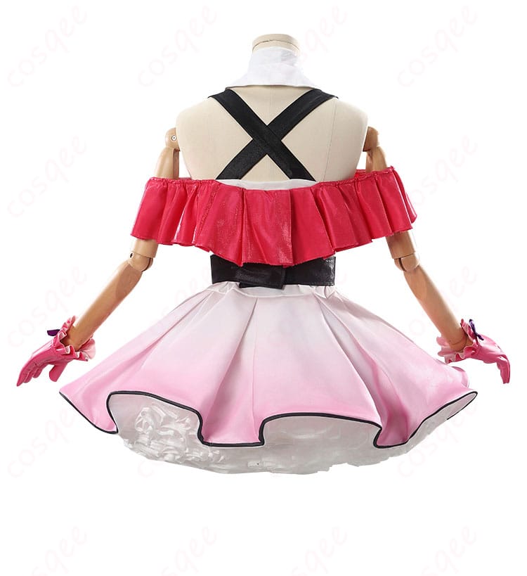 服装領口、領巾装飾細節図:星野アイのコスプレ衣装の美しい領口と領巾装飾のアップ写真。細部まで再現されています。