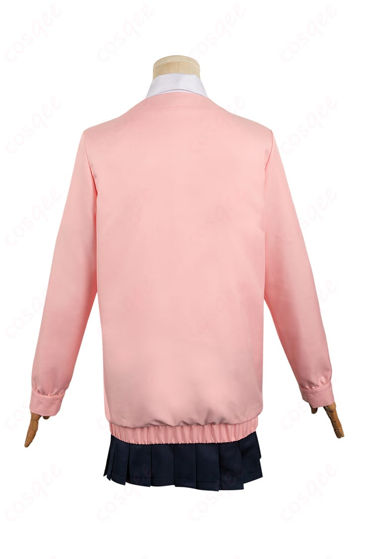 商品背面のコスプレ衣装。ダンダダン綾瀬桃キャラクターの後ろ姿がよくわかる画像。