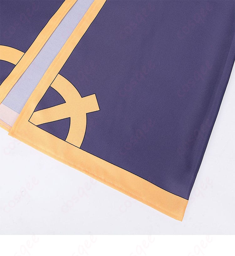 衣裾の装飾の詳細画像。ウィズのコスプレ衣装の裾部分の美しいデザインが特徴。