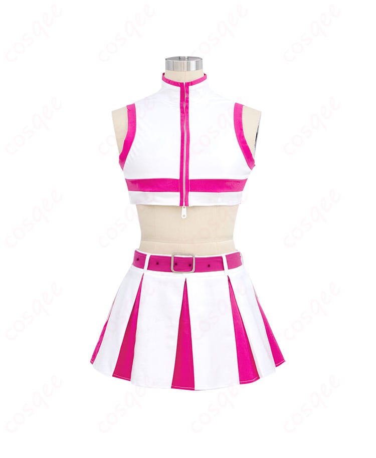 天乃リリサ コスプレ衣装の前面装飾詳細。刺繍や花柄の細部まで再現