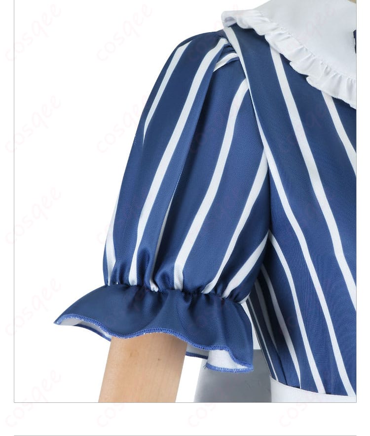 千代田莉々歌 メイド服 肩袖のディテール。精緻な刺繍と装飾が施されています