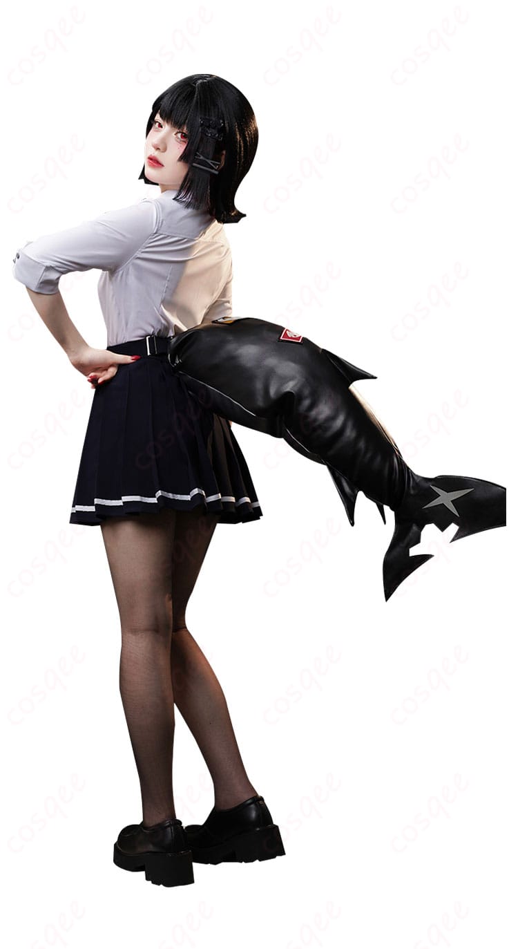 ゼンレスゾーンゼロ エレン・ジョー 制服 コスプレ衣装の人物着用側面装飾画像。袖口や腰の装飾が美しく再現されています。