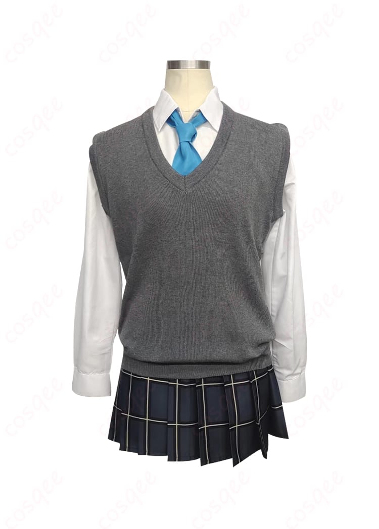 小鳥遊ホシノの2年生制服コスプレ衣装の内側のディテール。素材感や仕立てが確認できます。