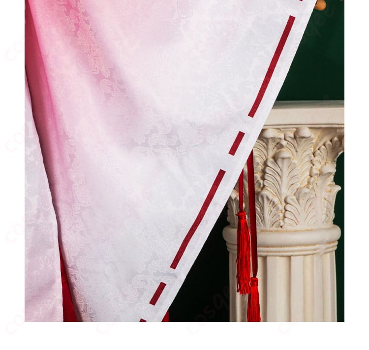 朝武芳乃 巫女姫様 コスプレ衣装の袖口装飾の詳細画像。美しい仕上がりのディテール。