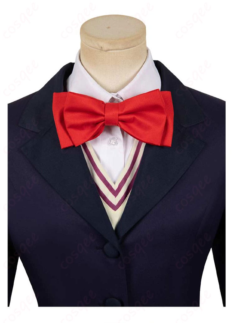 白鳥愛羅コスプレ衣装の蝶ネクタイ、襟部分の美しい装飾ディテール