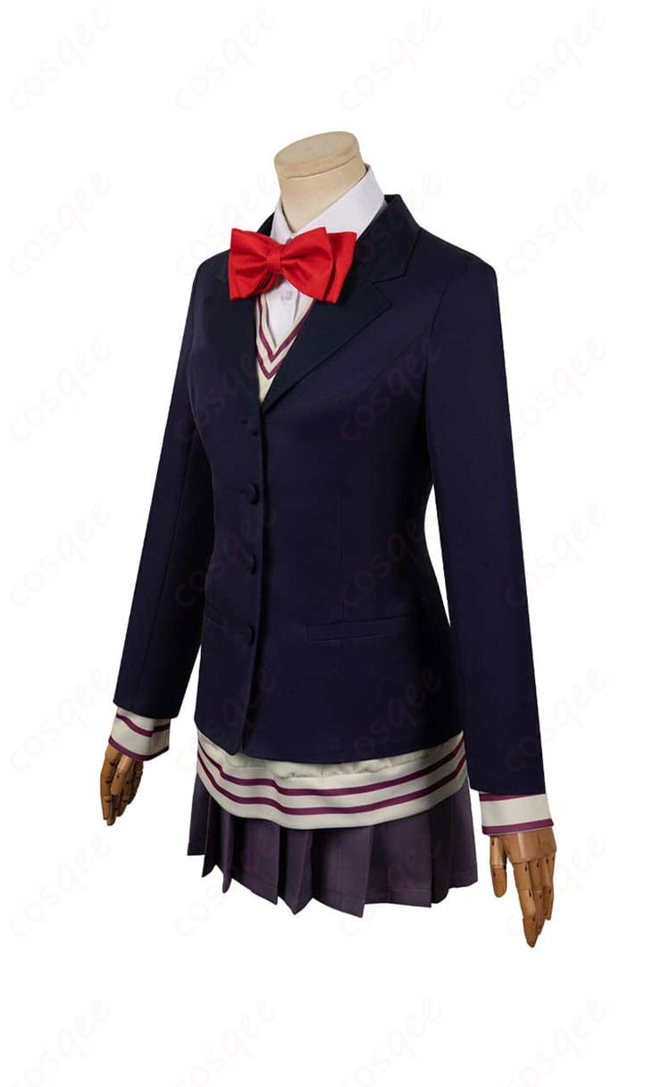 ダンダダンの白鳥愛羅コスプレ衣装左側面、完璧なシルエットと仕上がり