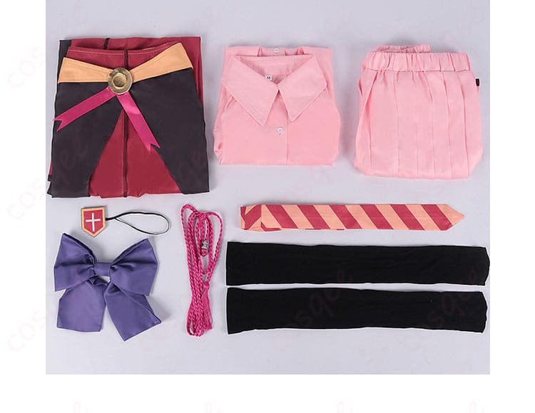 『この素晴らしい世界に祝福を! あるえ コスプレ衣装』セット内容を展示した画像。コートやシャツ、スカートなど、必要なアイテムが揃っています。