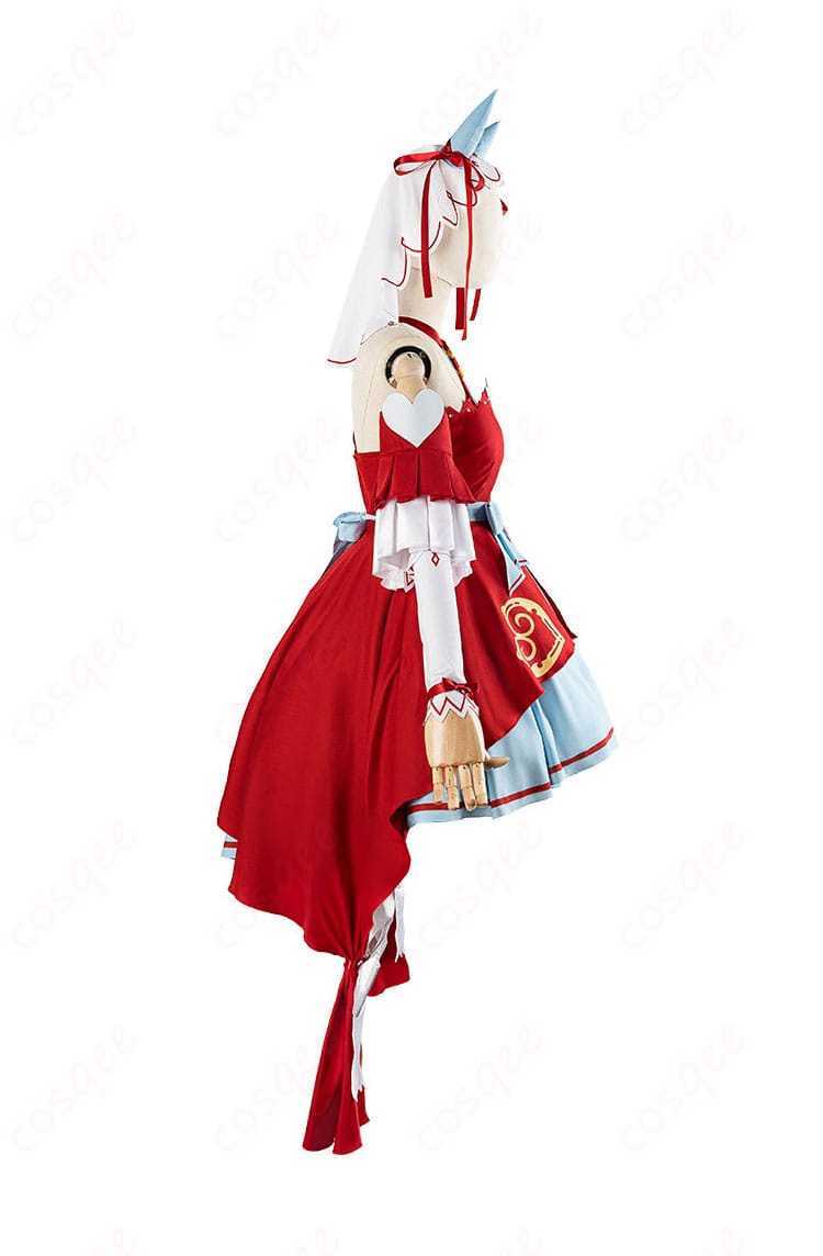 ウマ娘 プリティーダービー スティルインラブ コスプレ衣装 右側装飾の細部。繊細な刺繍とデザインの美しさが際立つディテール。