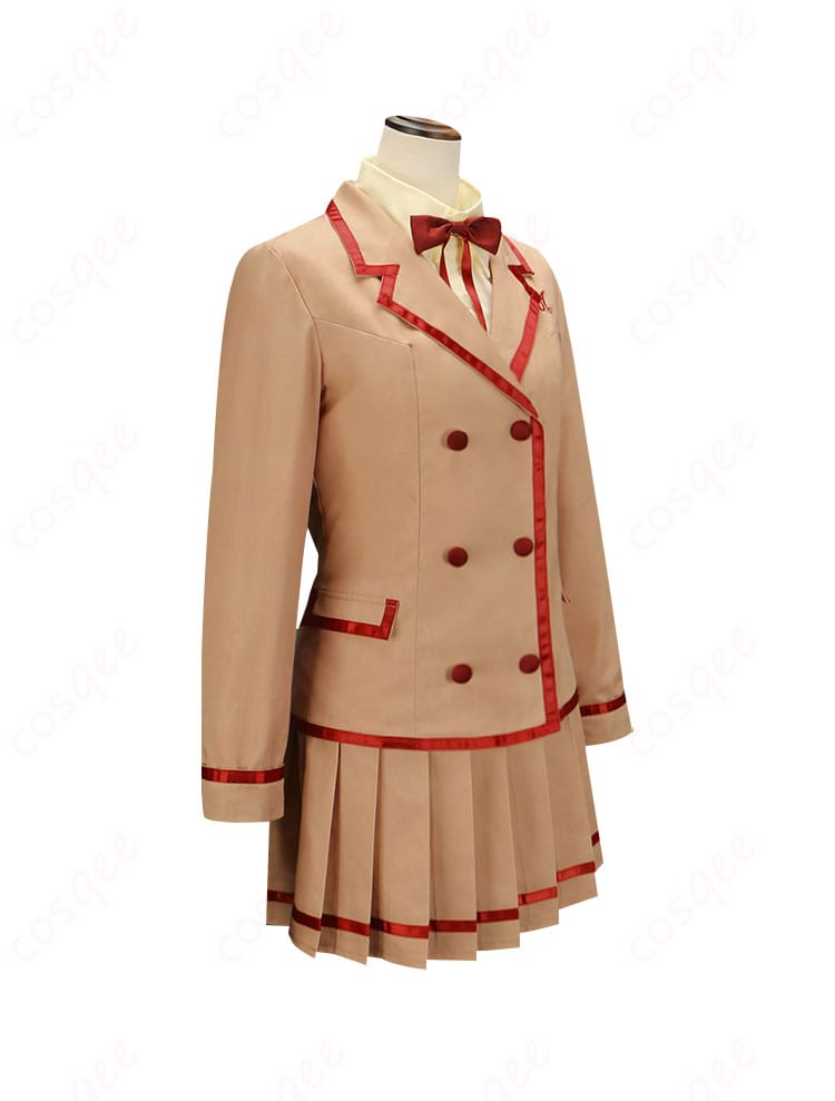 天野いちごコスプレ衣装(制服)の側面図。細部まで忠実再現されたデザイン。