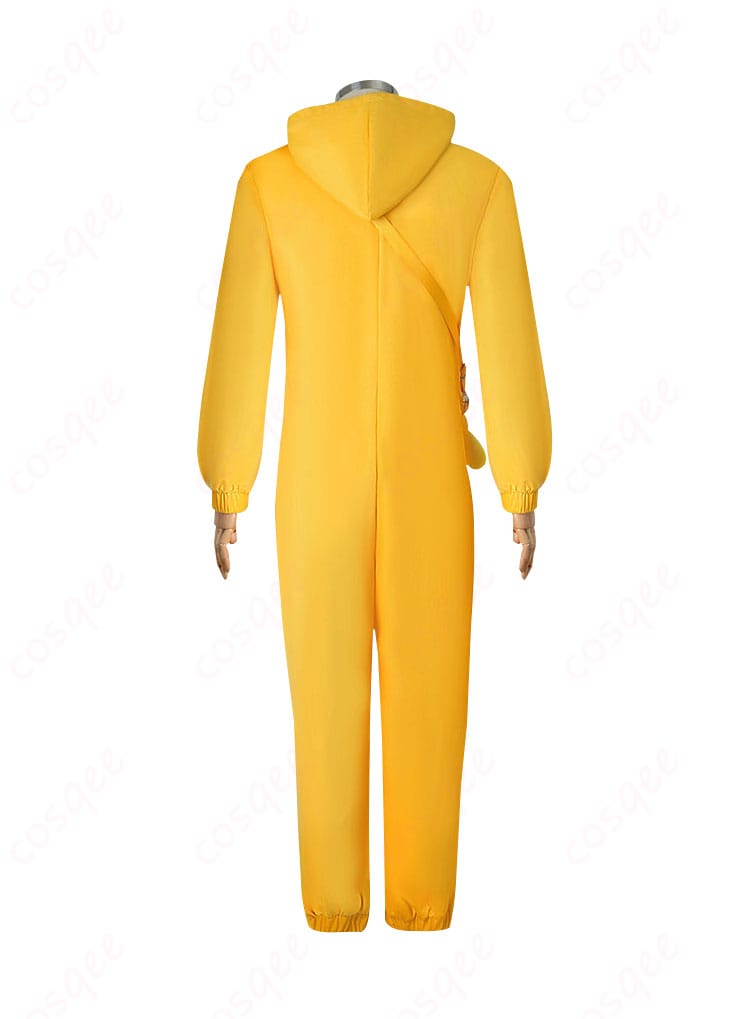 幸運児(キラくん)のコスプレ衣装の背面。後ろのデザインやシルエットが見える。