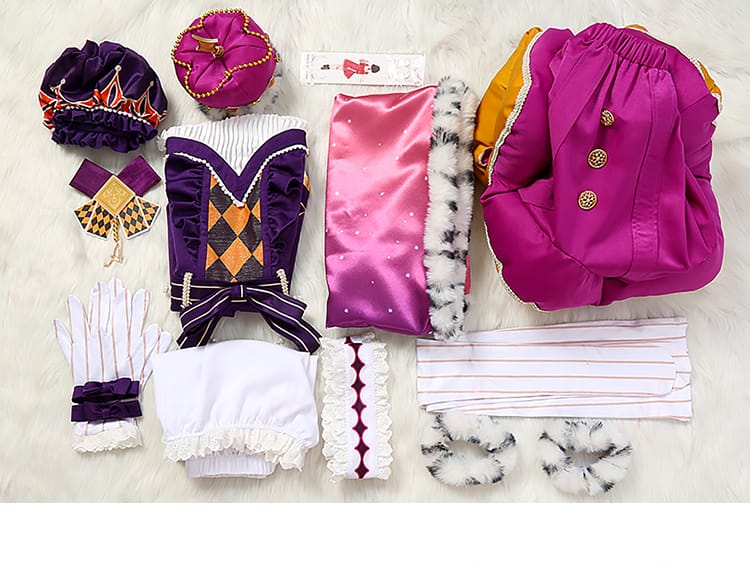 鳳えむ コスプレ衣装 セット内容の展示。全てのアイテムを紹介!