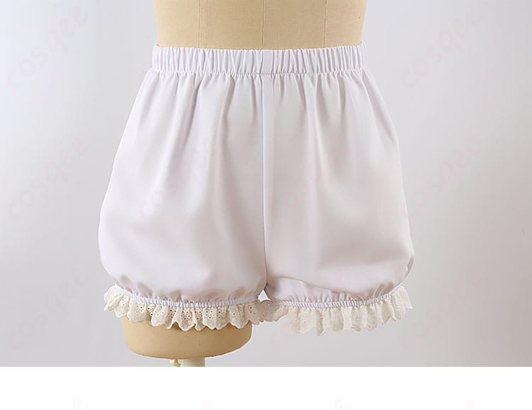 鳳えむ コスプレ衣装 パンツ装飾細部。ファッション性の高いデザインが特徴。